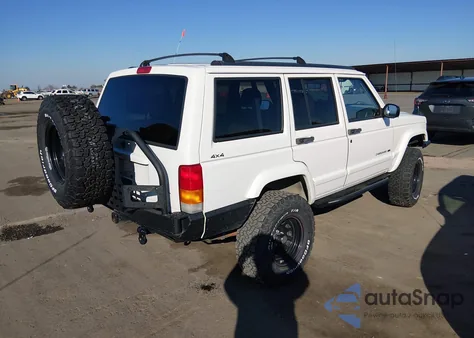 1998 Jeep Cherokee Limited z USA, uszkodzony, nr VIN 1J4FJ78S1WL188132